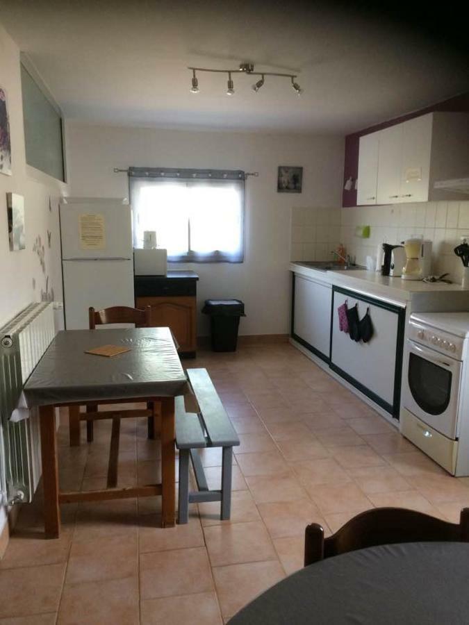 Appartement / Gite Les Papillons Lablachere Bagian luar foto